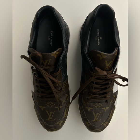 Louis Vuitton ‘Tri-Color’ Run Away Sneaker Men’s Size 12 Excellent Condition - Picture 2 of 9